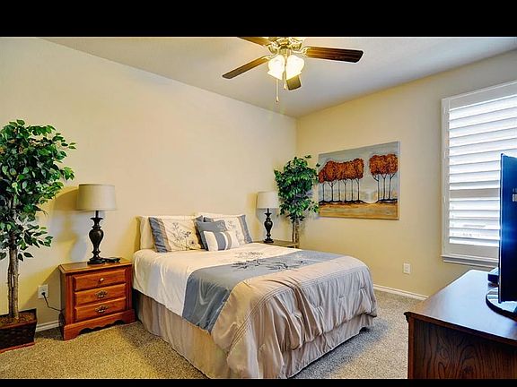 3rd image of 8949 Jewelflower Dr