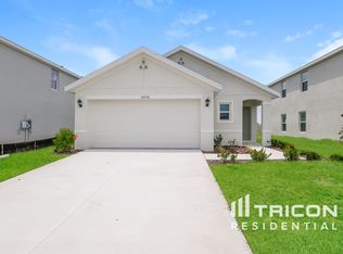 10726 Hidden Banks Gln, Parrish, FL 34219