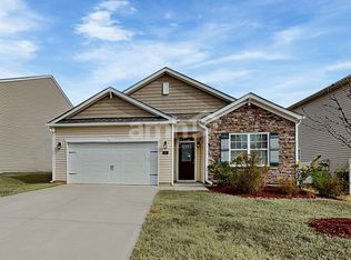 44 Prairie St, Clayton, NC 27527