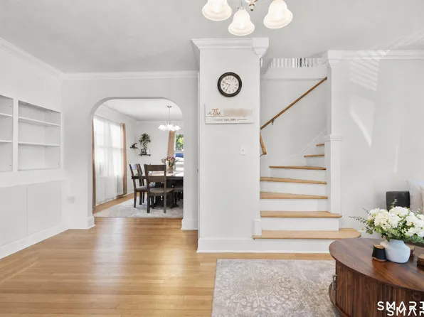 5 Second Avenue Terrace, West Haven, CT 06516