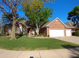 13733 Plymouth Xing, Edmond, OK 73013