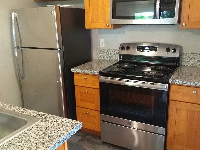 2819 NE Flanders St #3 — Photo 27