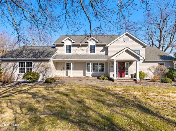 27 Wardell Circle, Oceanport, NJ 07757