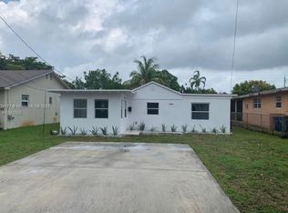644 SW 1st Ct, Hallandale Beach, FL 33009