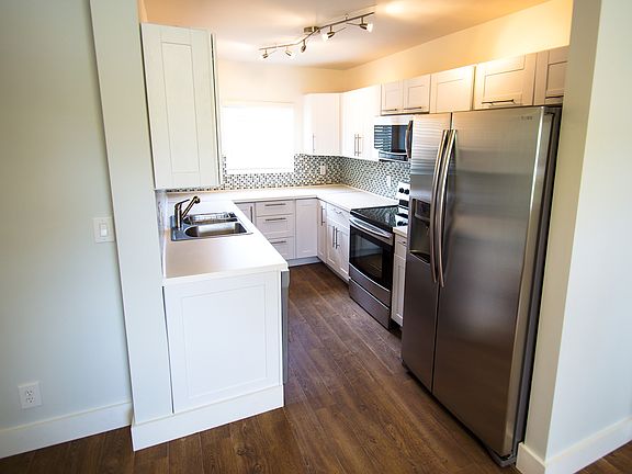2nd image of 1763 NE 182nd St