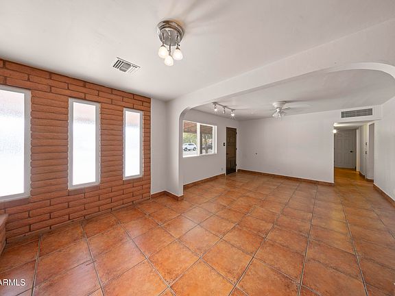 5th image of 1621 S MARILYN ANN Drive
