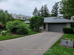 11 Valecrest Dr, Toronto, ON M9A4P4
