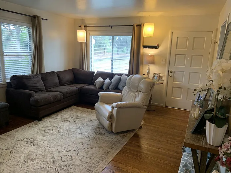 44 Coloma Way — Photo 5