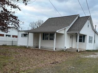 240 Eleanor Cir, Eleanor, WV 25070