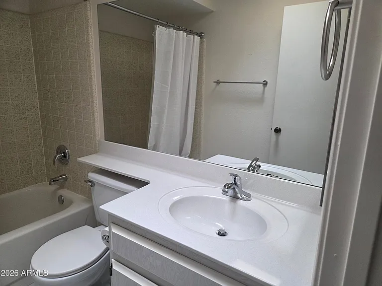 10214 E Watford Way — Photo 9