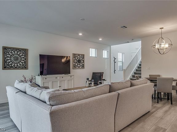 4th image of 12356 Harbor Isle Ave