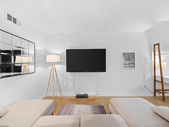 3rd image of 360 Meridian Ave APT 2C