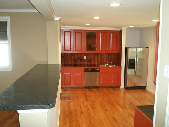 4th image of 4122 Eder Rd