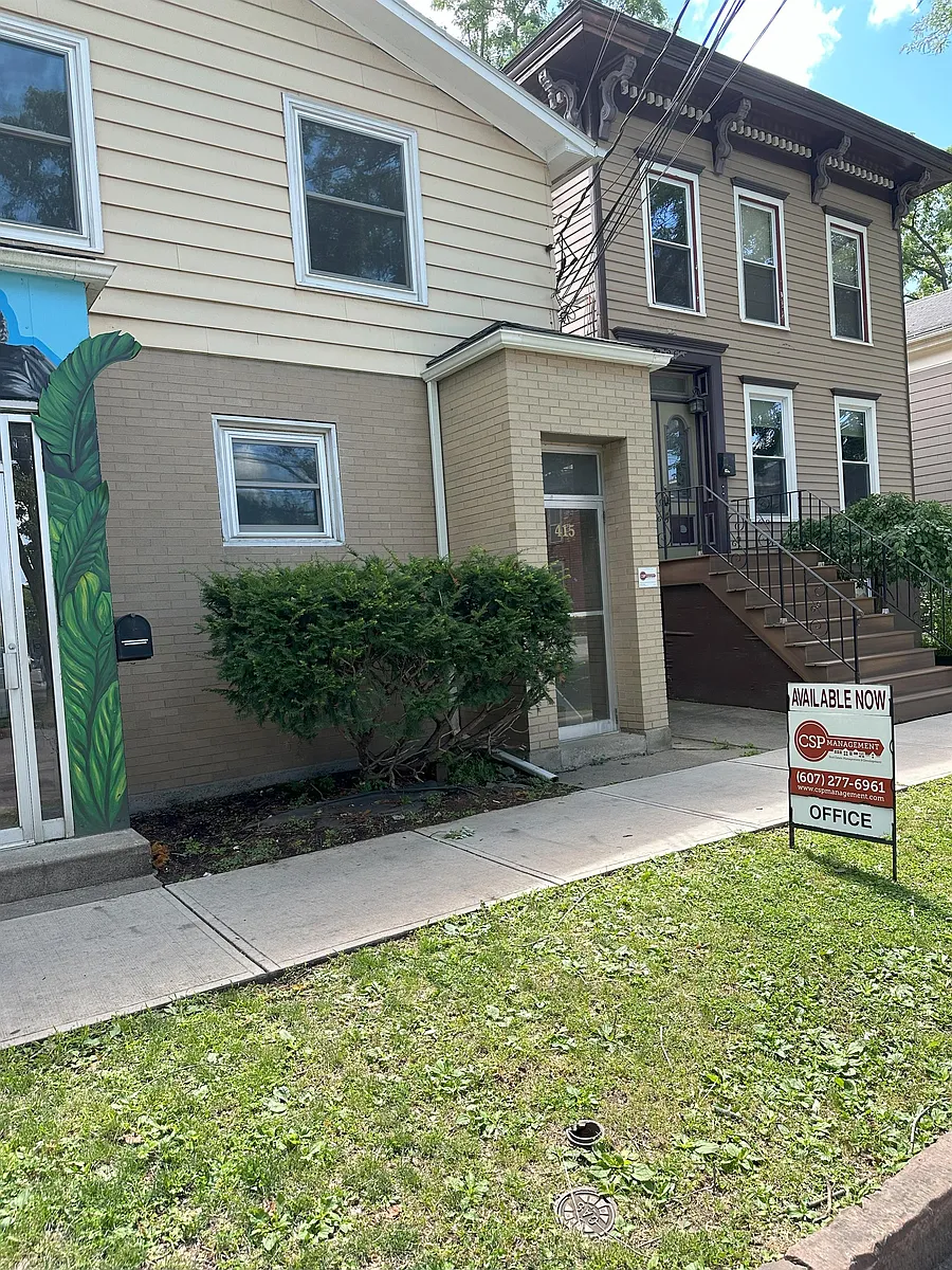Building Photo - 415 N Tioga St #207