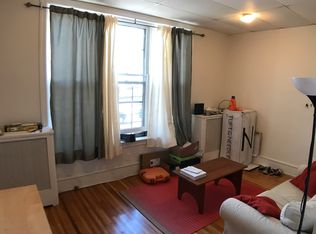 4520 Spruce St APT 1F, Philadelphia, PA 19139