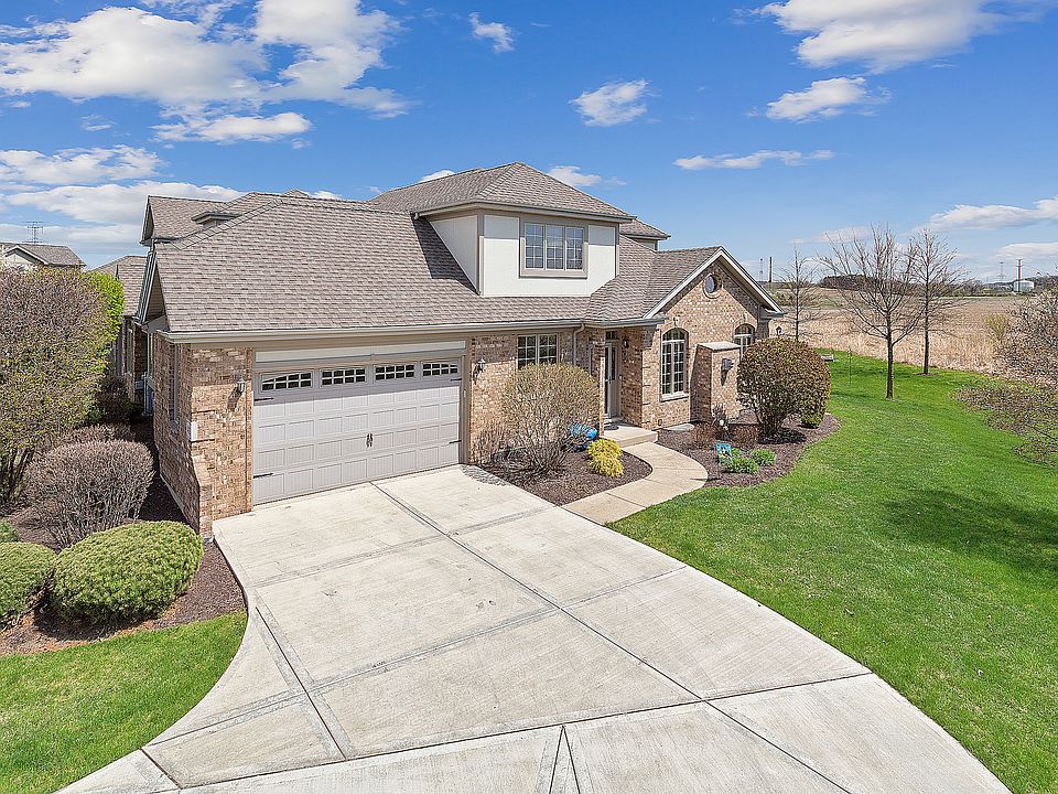 1st image of 14813 Clover Ln