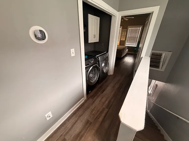 708 S J St — Photo 11