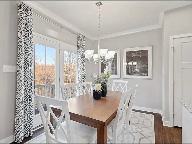 Plaza Townhomes — Photo 3
