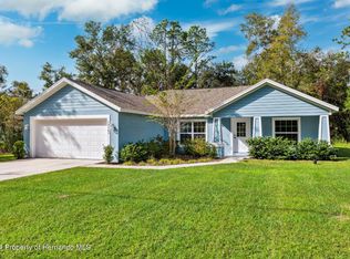 13365 Canyon Swallow Rd, Weeki Wachee, FL 34614