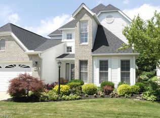 3150 Spencer Rd, Rocky River, OH 44116