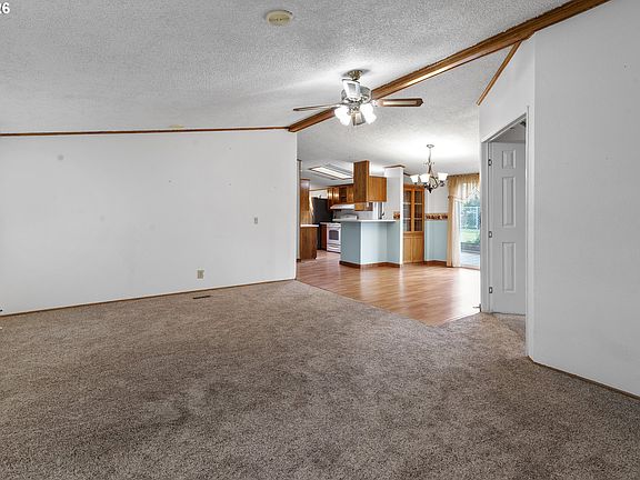 5th image of 800 Mathias Ct