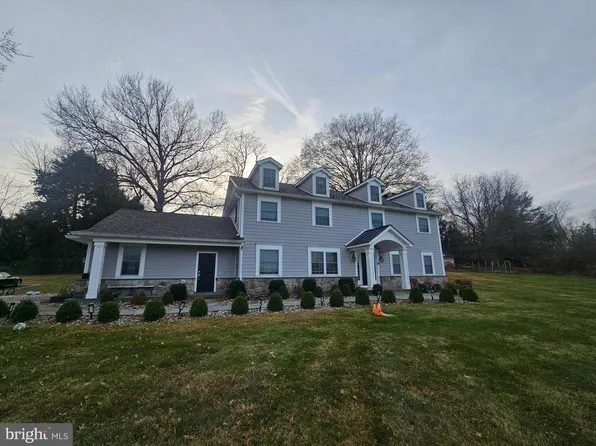 1123 Bodine Rd, Chester Springs, PA 19425