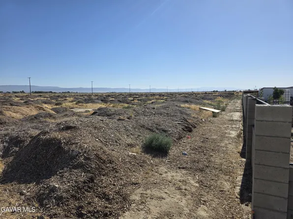 Division Street Avenue F4 #Vic-f4, Lancaster, CA 93535