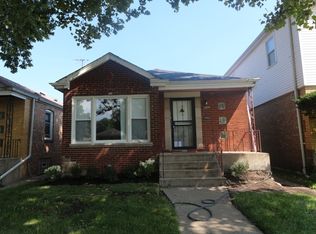 8641 S Dante Ave, Chicago, IL 60619