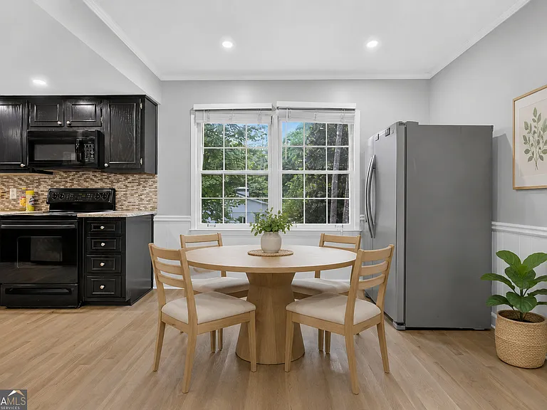 4854 Springfield Dr — Photo 13