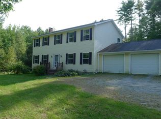 276 Camden Rd, Hope, ME 04847