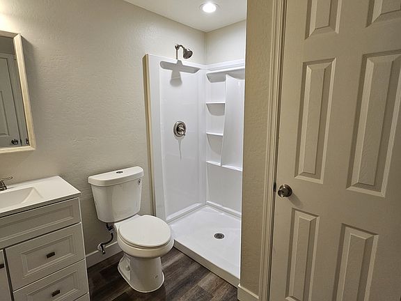 5th image of 510 N 97th Pl