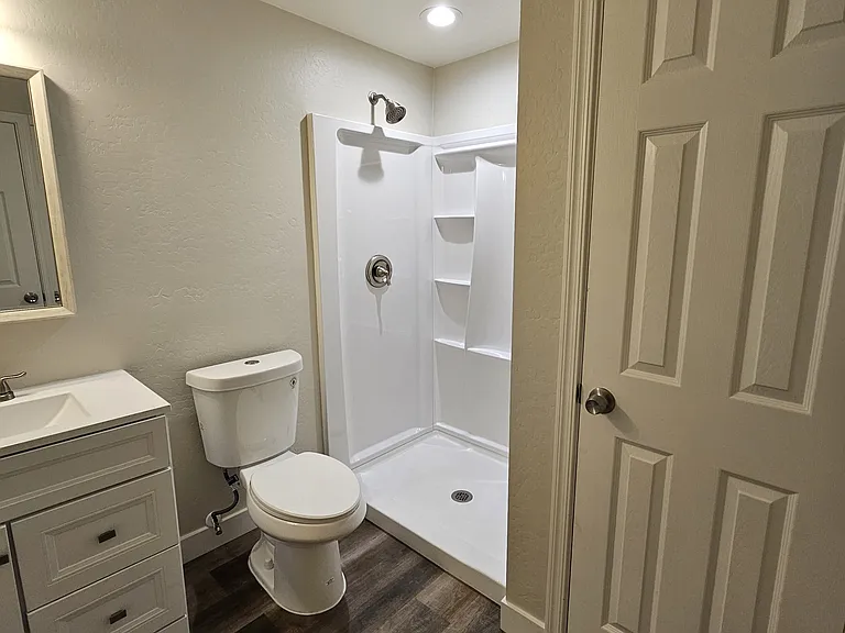 510 N 97th Pl — Photo 5