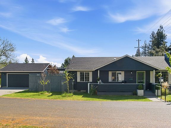 2nd image of 108 N Dark Horse Ln