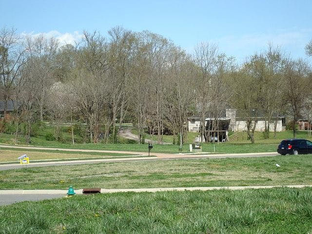 1st image of 605 Concord Dr Lot 8