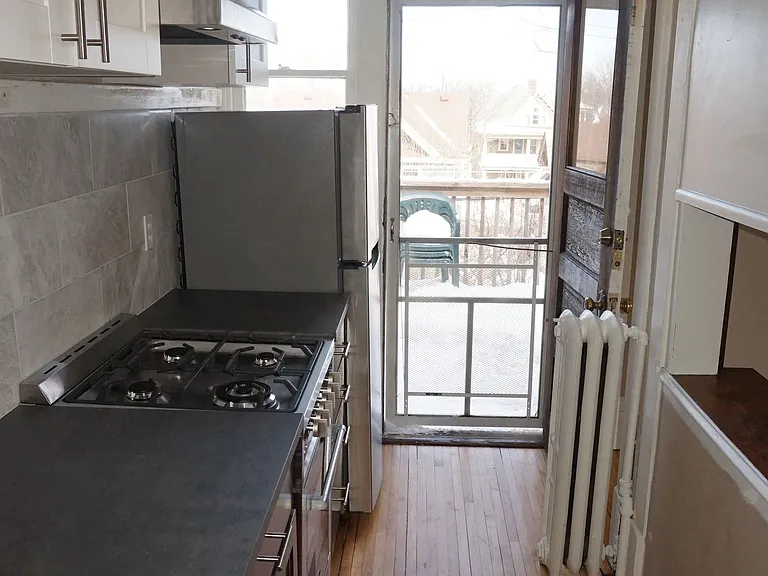 1065 Selby Apartments — Photo 56