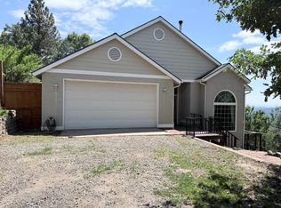 34914 Sneezeweed Ln, North Fork, CA 93643