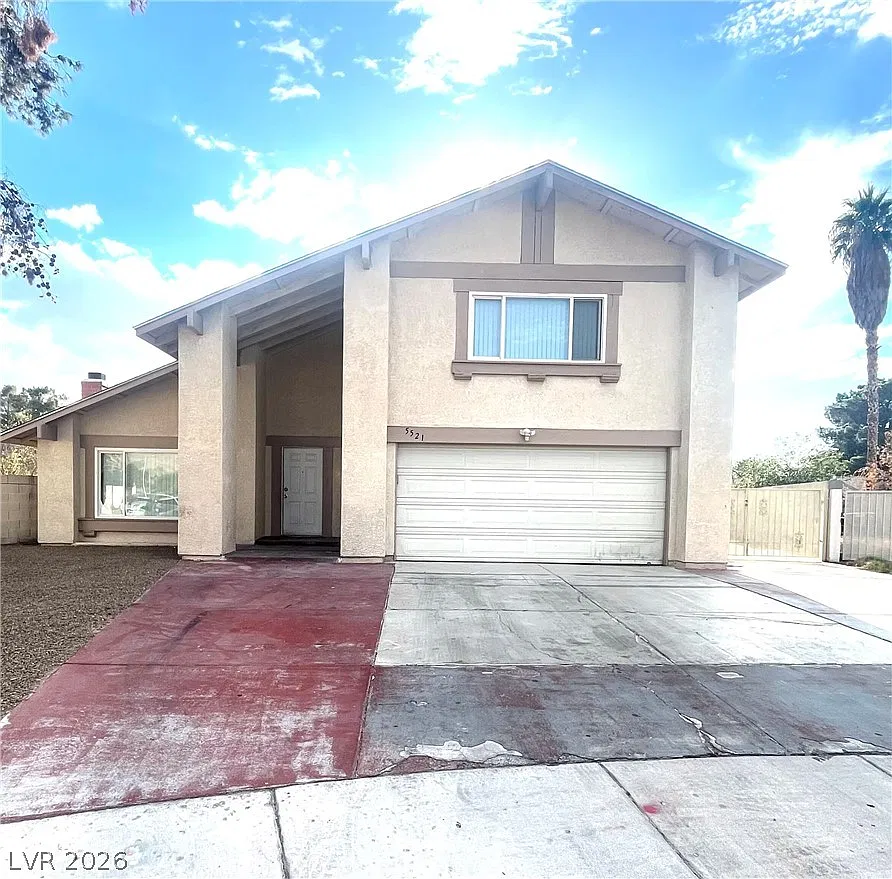 4 bed, 2.5 bath, 1680 sqft, $2,400 — Photo 1