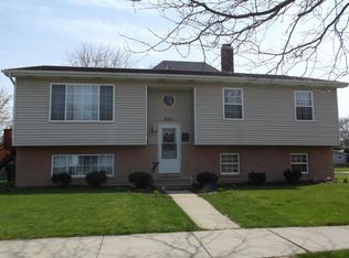 2201 Ezra Ave, Zion, IL 60099