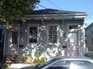 2032 Valmont St, New Orleans, LA 70115