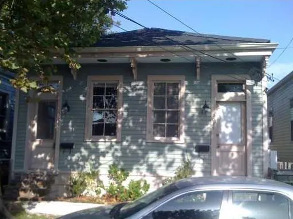 2032 Valmont St, New Orleans, LA 70115
