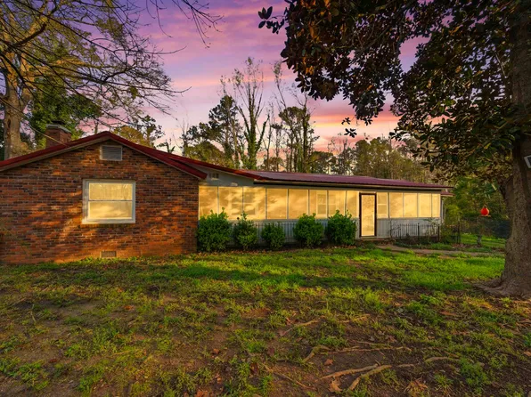 296 Kings Rd SE, Milledgeville, GA 31061