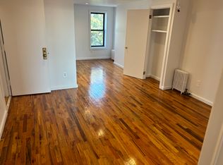 250 Van Brunt St #3, Brooklyn, NY 11231