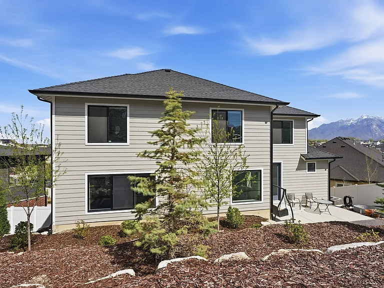 11716 S Meeks Ct — Photo 33