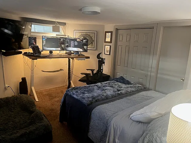 2 bed, 700 sqft, $1,950 — Photo 3