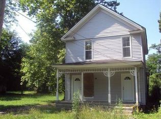 614 Green St E, Wilson, NC 27893