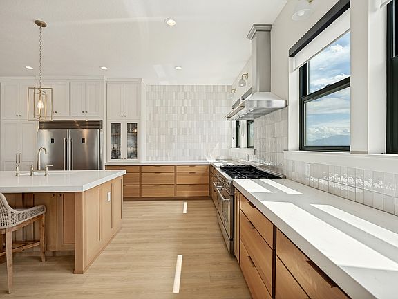 5th image of 9749 N Hibiscus Ln