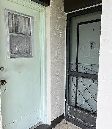 2nd image of 1 Greenway N #212