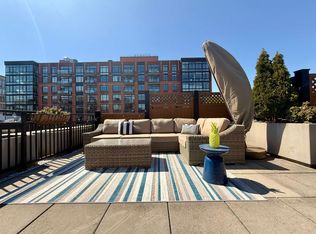 1100 Maxwell Ln, Hoboken, NJ