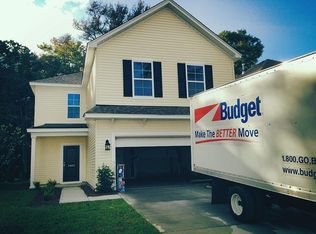 1425 Oldenburg Dr, Awendaw, SC 29429