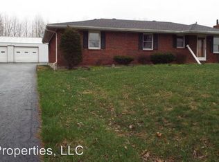 1820 Davis Rd, Campbellsville, KY 42718